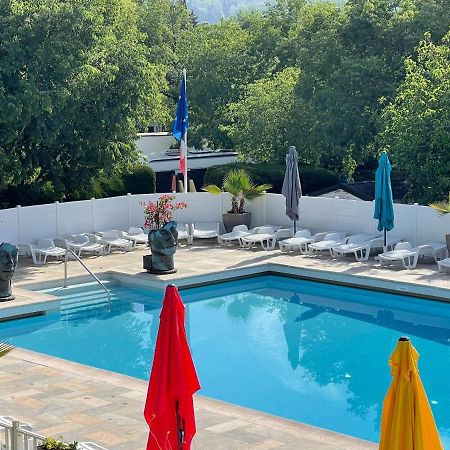 Camping La Paoute Grasse Bagian luar foto