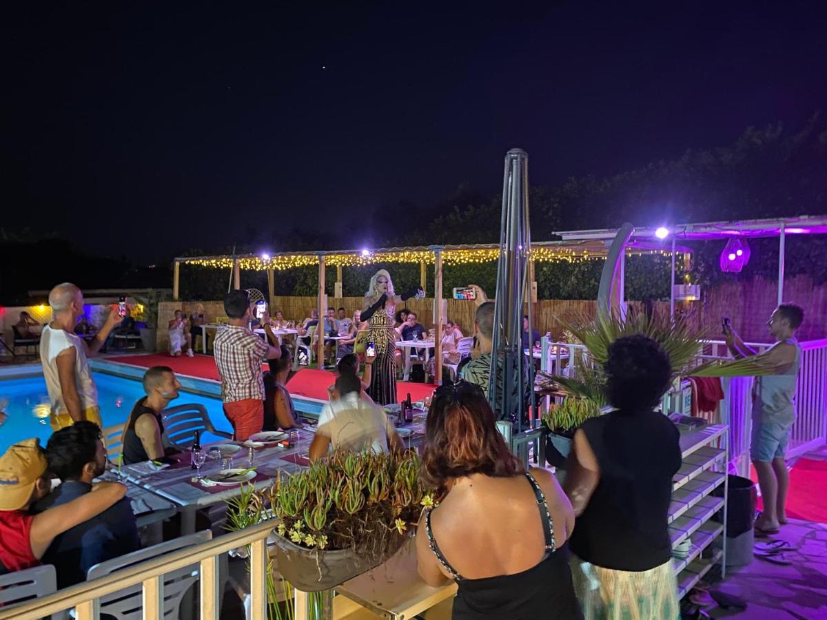 Camping La Paoute Grasse Bagian luar foto