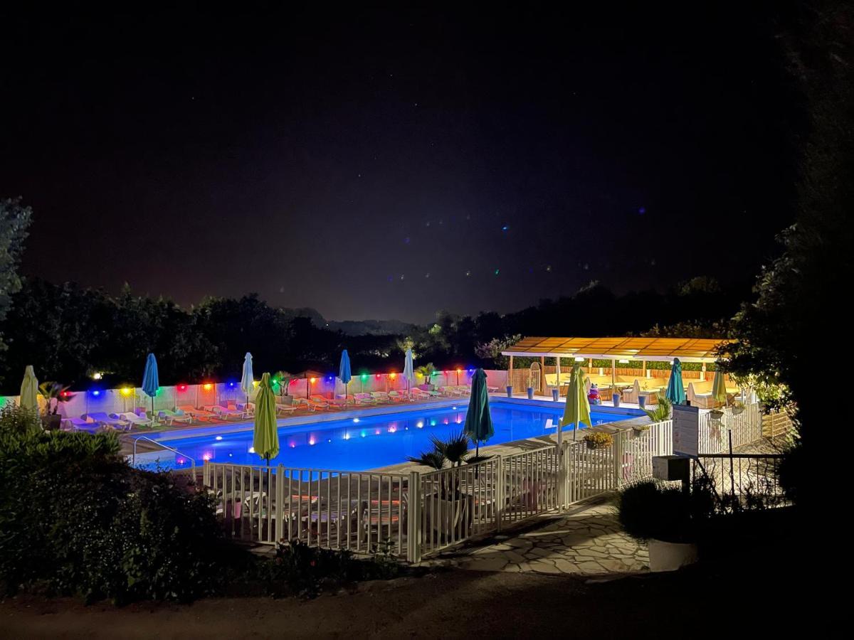 Camping La Paoute Grasse Bagian luar foto
